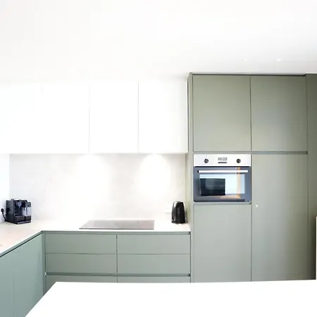 In Near The Nieuwpoort