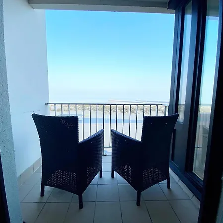 In Near The Nieuwpoort